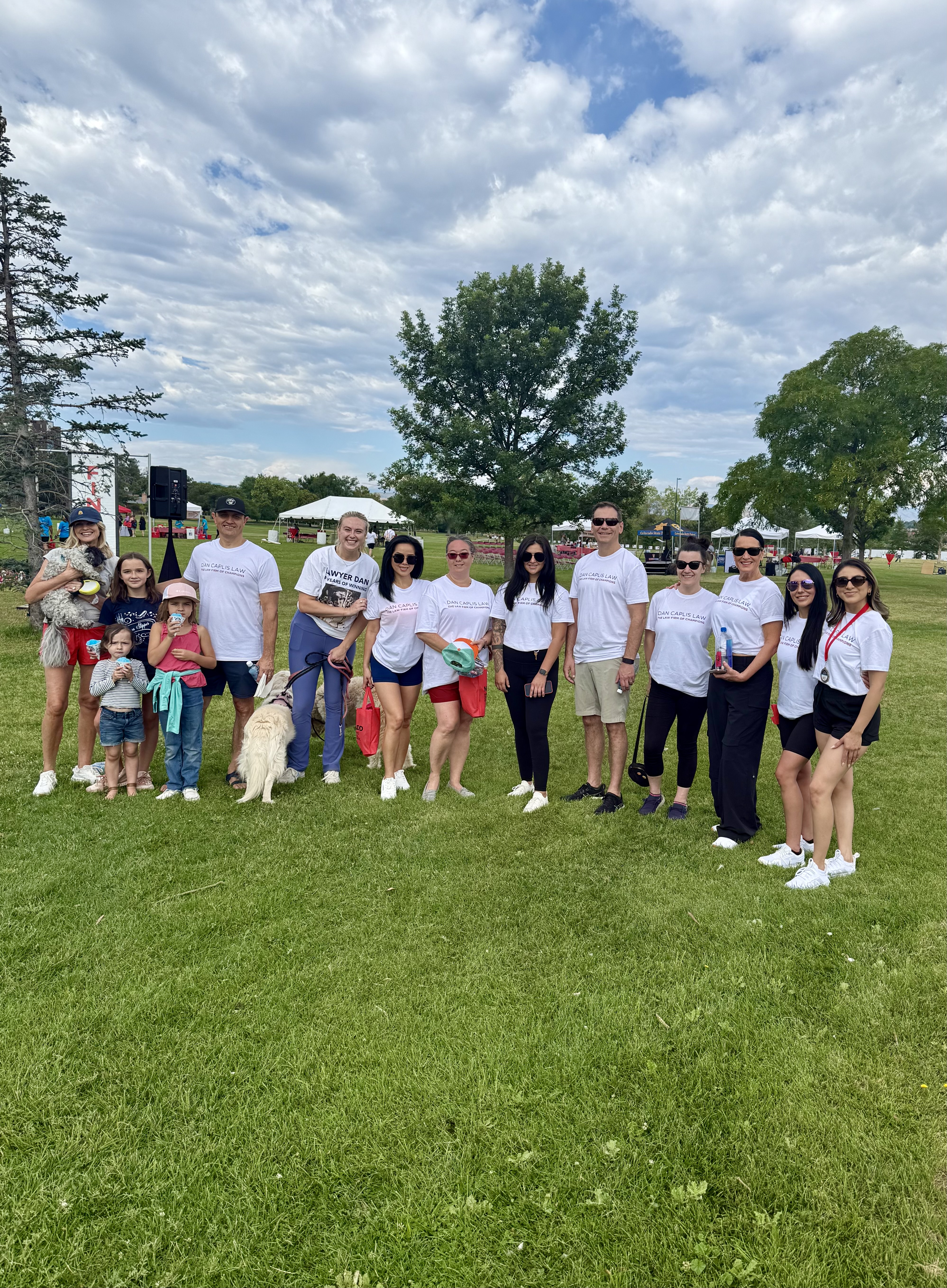 El equipo de Dan Caplis Law en la Caminata Move With MADD Denver 2025